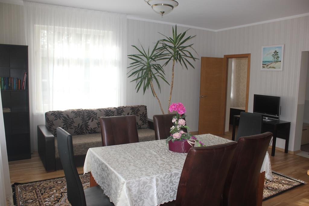 Amber Coast & Sea Aparthotel Jurmala Room photo